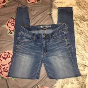 American Eagle Super Skinny Jeans Light Wash Denim